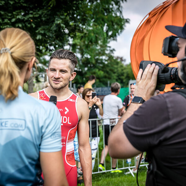 Interview von Alexander Bründl