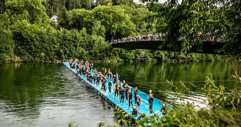 Triathlonstart beim starlim City Triathlon Austria Wels